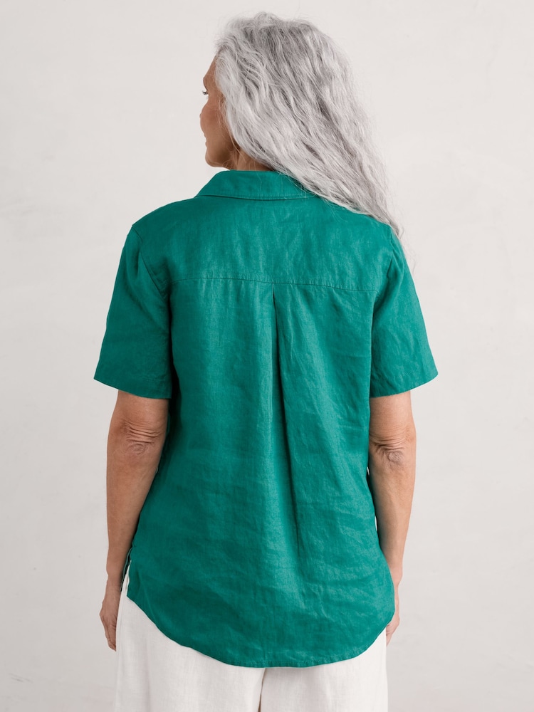 Seasalt Cornwall Blue Drydock Short Sleeve 100% Linen Shirt - Image 2 of 5