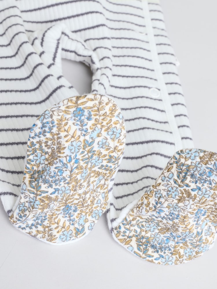 Blue/White Bunny 3 Pack Baby Sleepsuits (0mths-2yrs) (0mths-2yrs) - Image 16 of 19