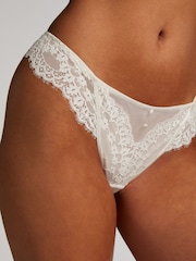 Blanco - Tanga de margaritas de Hunkemöller - Imagen 3 de 5