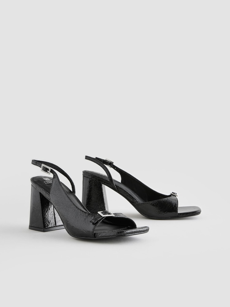 Noir - Forever Comfort® Square Toe Buckle Trim Block Slingback Sandals (Sandales à talon aiguille) - Image 3 of 7
