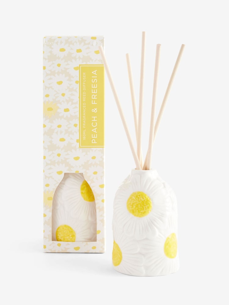Peach and Freesia 180ml Daisy Fragranced Reed Diffuser - Image 4 of 4