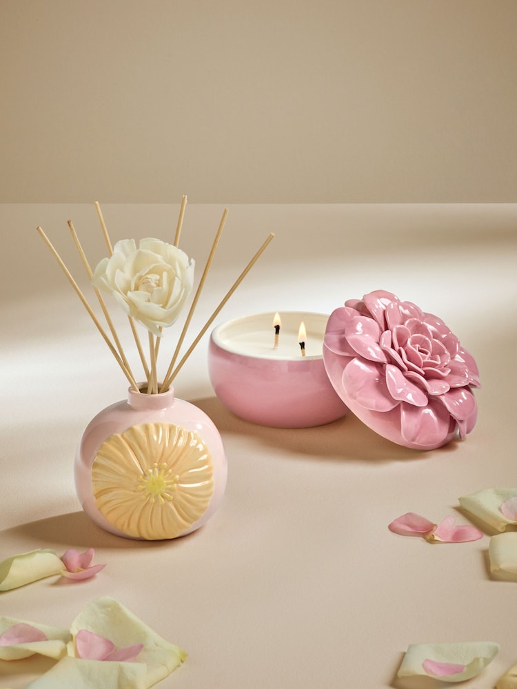 Springtime Rose and Bergamot 100ml Fragranced Reed Diffuser - Image 2 of 5