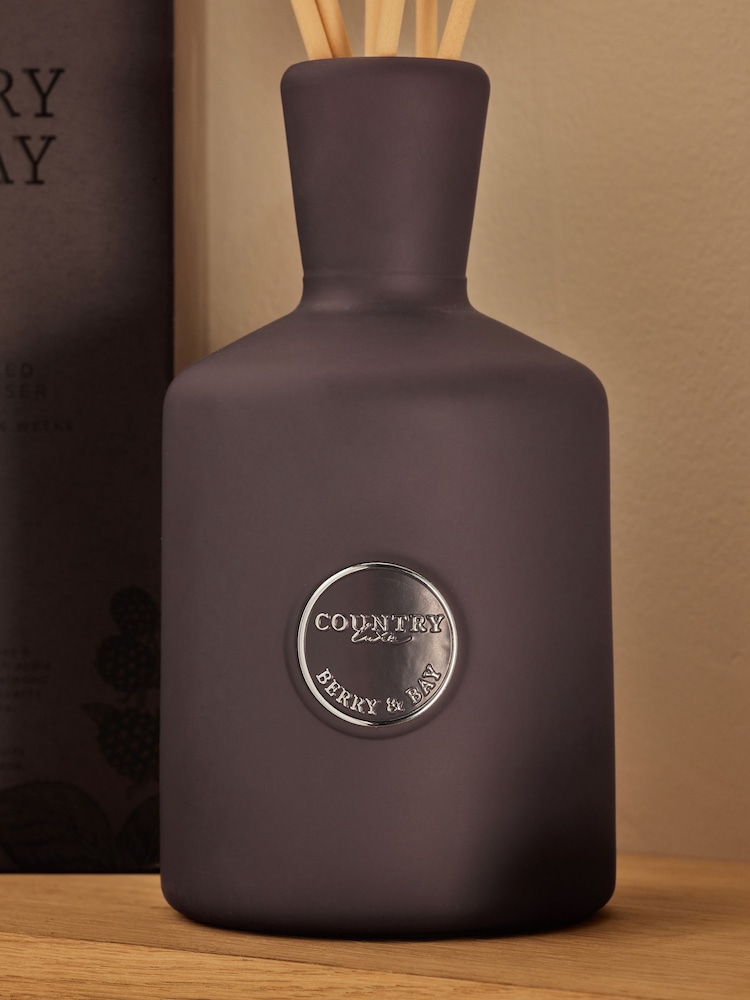 Country Luxe Berry and Bay 400ml Luxury Fragranced Reed Diffuser - Image 2 of 4
