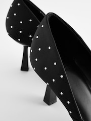 Black Forever Comfort® Jewel Corsage Point Toe Heels - Image 7 of 11