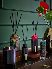 Black Cardamom and Vetiver Scented Candle - Image 3 of 4
