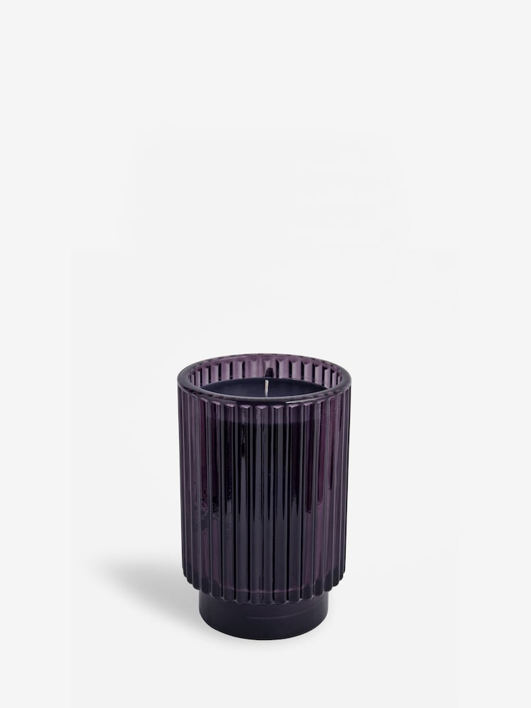 Black Cardamom and Vetiver Scented Candle - Image 4 of 4