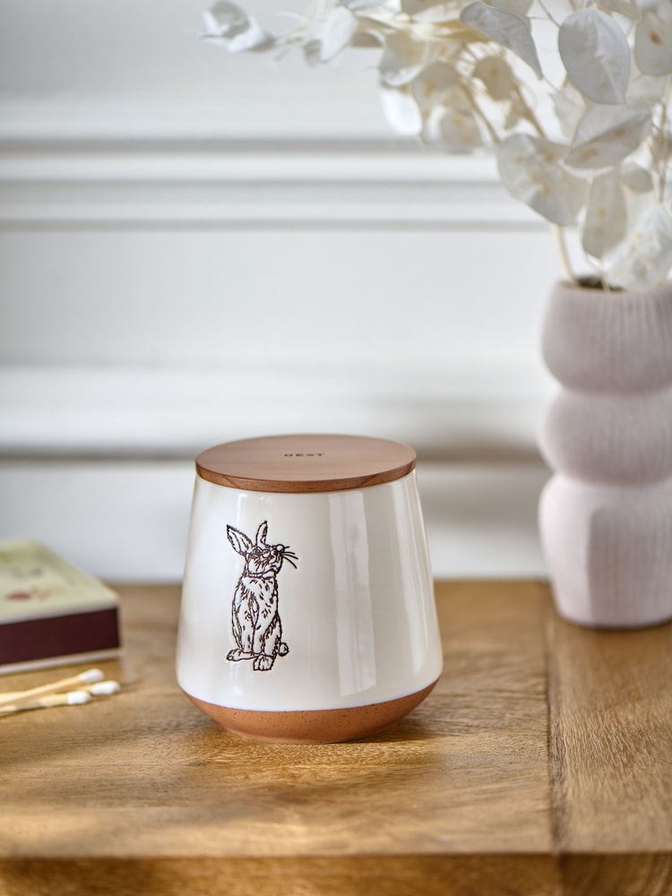 White Bunny Pure Linen Scented Candle - Image 2 of 3