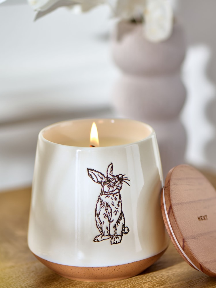 White Bunny Pure Linen Scented Candle - Image 3 of 3