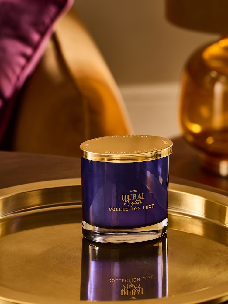Oud, Pink Pepper & Cardamom Collection Luxe Dubai Nights Candle - Image 2 of 4 Oud, Pink Pepper & Cardamom Collection Luxe Dubai Nights Candle - Image 2 of 4