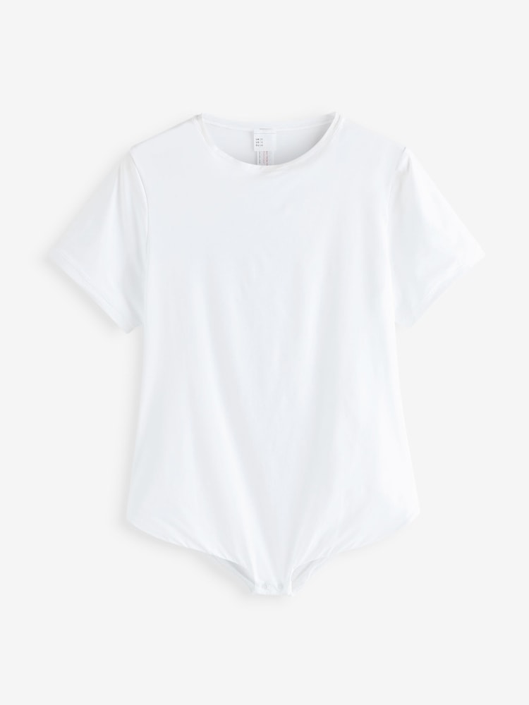 Blanco y negro - Pack de 2 bodis tipo camiseta con efecto Magisculpt de Simply Be - Imagen 6 de 6 Blanco y negro - Pack de 2 bodis tipo camiseta con efecto Magisculpt de Simply Be - Imagen 6 de 6