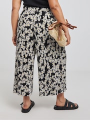 Simply Be Simply Be Ditsy Floral Print Plissé Culottes - Bild 2 von 5