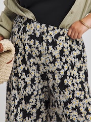 Simply Be Simply Be Ditsy Floral Print Plissé Culottes - Bild 4 von 5
