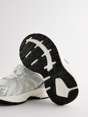 White/Silver Touch Fastening Mesh Trainers - Image 4 of 5