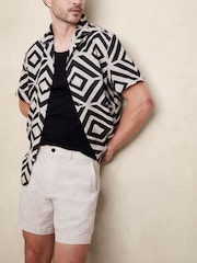 Серо-коричневый - Banana Republic Lino Slim Fit 100% Linen 7"" Shorts - Image 1 of 4
