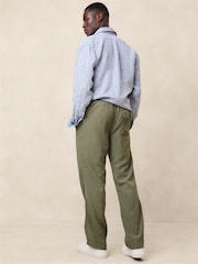 Banana Republic Green Tencel-Linen Pull On Trousers - Image 2 of 3