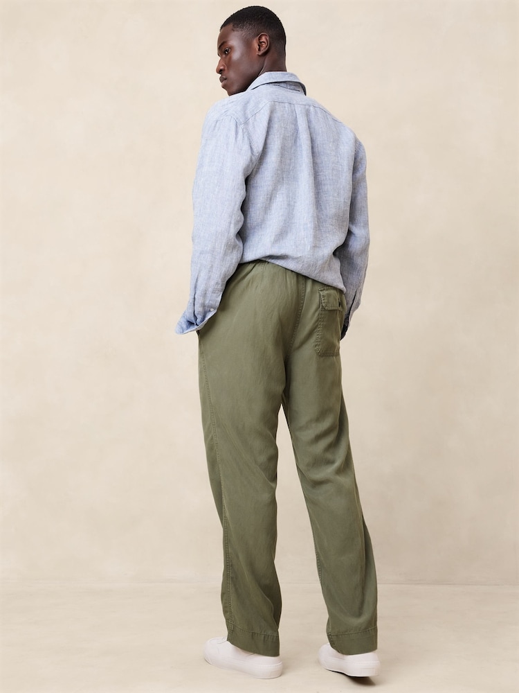 Banana Republic Green Tencel-Linen Pull On Trousers - Image 2 of 3