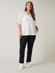 Evans Curve Tape Yarn White crochet - Image 2 of 5