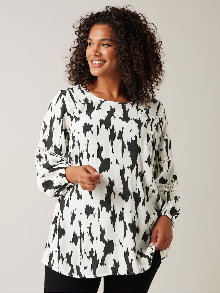 Evans Cream & Abstract Top - Image 1 of 5