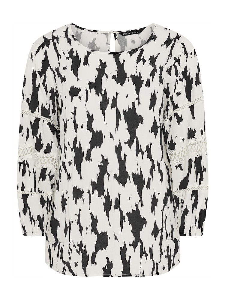 Evans Cream & Abstract Top - Image 5 of 5