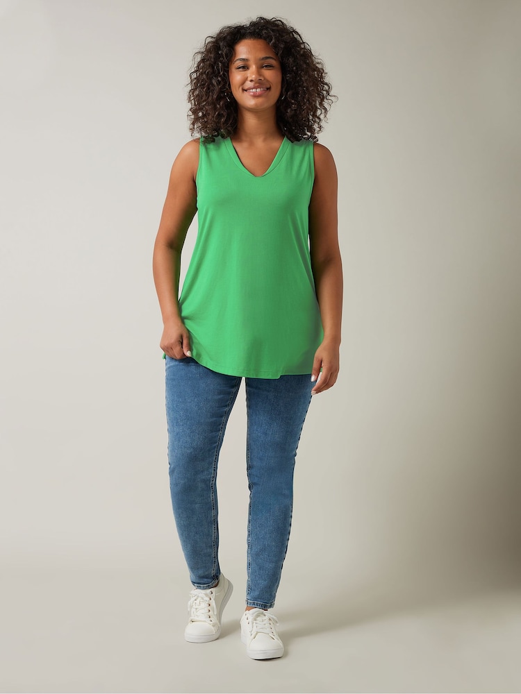 Evans Modal Rich Vest - Image 2 of 5