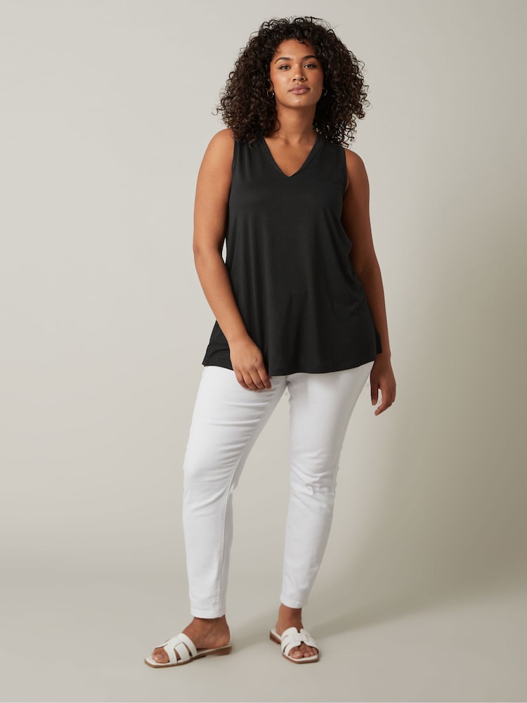 Evans Modal Rich Vest - Image 2 of 5