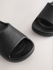 Black Sliders - Image 8 of 8