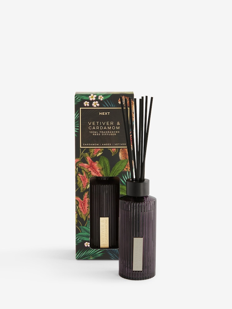 Cardamom and Vetiver 100ml Fragranced Reed Diffuser - Image 4 of 4