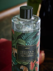 Cardamom and Vetiver 200ml Fragranced Reed Diffuser Refill - Image 2 of 3