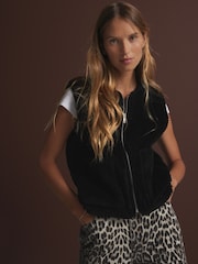 Black Teddy Borg Gilet - Image 3 of 8