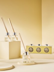Set of 3 White Jasmine 40ml Diffusers - Image 3 of 4