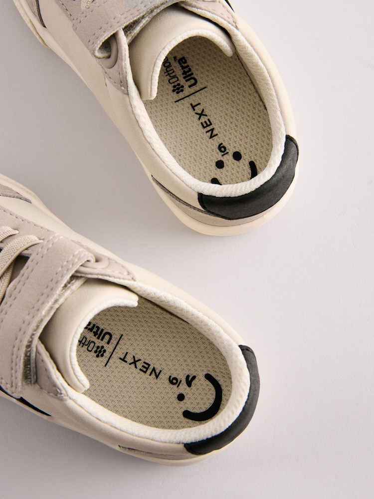 Szary - Buty sportowe z elastycznymi sznurówkami i zapięciem na rzep - Obraz 8 z 8 Szary - Buty sportowe z elastycznymi sznurówkami i zapięciem na rzep - Obraz 8 z 8