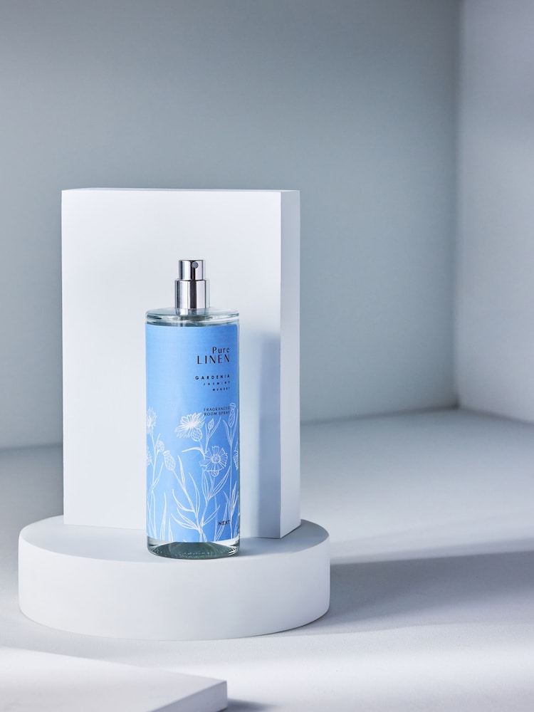 Pure Linen 100ml Room Spray - Image 2 of 4 Pure Linen 100ml Room Spray - Image 2 of 4