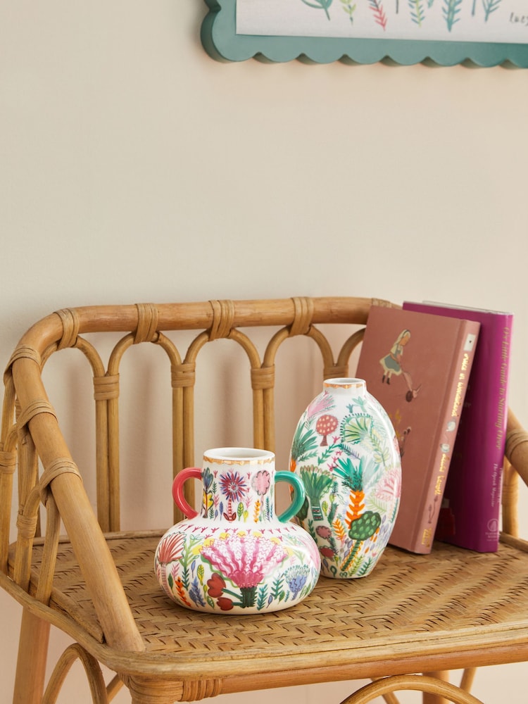 Lucy Tiffney Set of 2 Cream/Pink/Green Floral Vases - Image 2 of 5