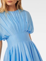 Forever New Blue Eve Seam Detail Midi Dress with a touch of Linen - Image 2 of 4