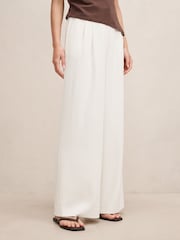 Forever New White Annabelle Pleated Wide Leg Pants - Image 4 of 5