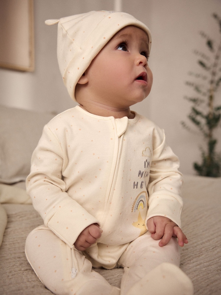 White I'm New Here Baby 100% Cotton Sleepsuit and Hat Set (0-6mths) - Image 3 of 14