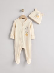 Blanco - Conjunto de gorro y pijama tipo pelele de algodón 100 % para bebé con mensaje "I'm New Here" (0-6 meses) - Imagen 6 de 14