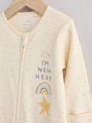 Blanco - Conjunto de gorro y pijama tipo pelele de algodón 100 % para bebé con mensaje "I'm New Here" (0-6 meses) - Imagen 8 de 14