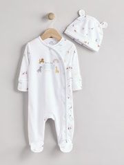 Blanco - Born in 2025 Baby Sleepsuit & Hat Set (0-9mths) - Imagen 1 de 11