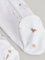 Blanco - Born in 2025 Baby Sleepsuit & Hat Set (0-9mths) - Imagen 2 de 11