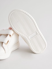 Bela - Baker by Ted Baker dekliški športni copati z blagovno znamko in trakom - Slika 6 iz 7