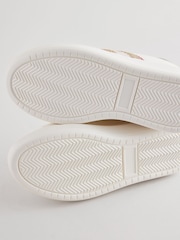 Blanc - Baker by Ted Baker Girls Chunky Tape White Trainers - Image 6 de 6