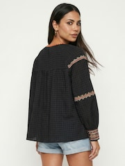 Raffya Black Shilo Embroidered Collarless Blouse - Image 2 of 4