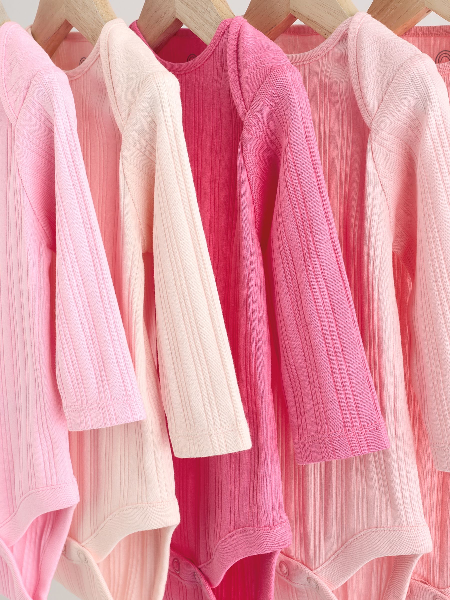 ATTENDS> Babypink long sleeve tee | cai