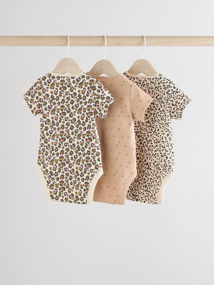 Braun, Tierfellmuster - Kurzarm-Baby-Bodys aus 100 % Baumwolle im 3er-Pack - Bild 2 von 9 Braun, Tierfellmuster - Kurzarm-Baby-Bodys aus 100 % Baumwolle im 3er-Pack - Bild 2 von 9