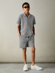 Reiss Navy Jono 9-13 yrs Zig-Zag Cuban Collar Shirt - Image 3 of 4
