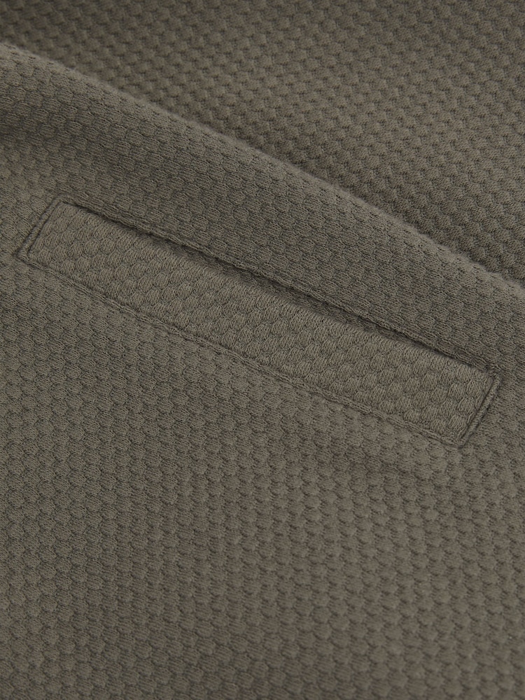 Reiss Green Smoke Robin 9-13 yrs Textured Drawstring Shorts - Image 4 of 4