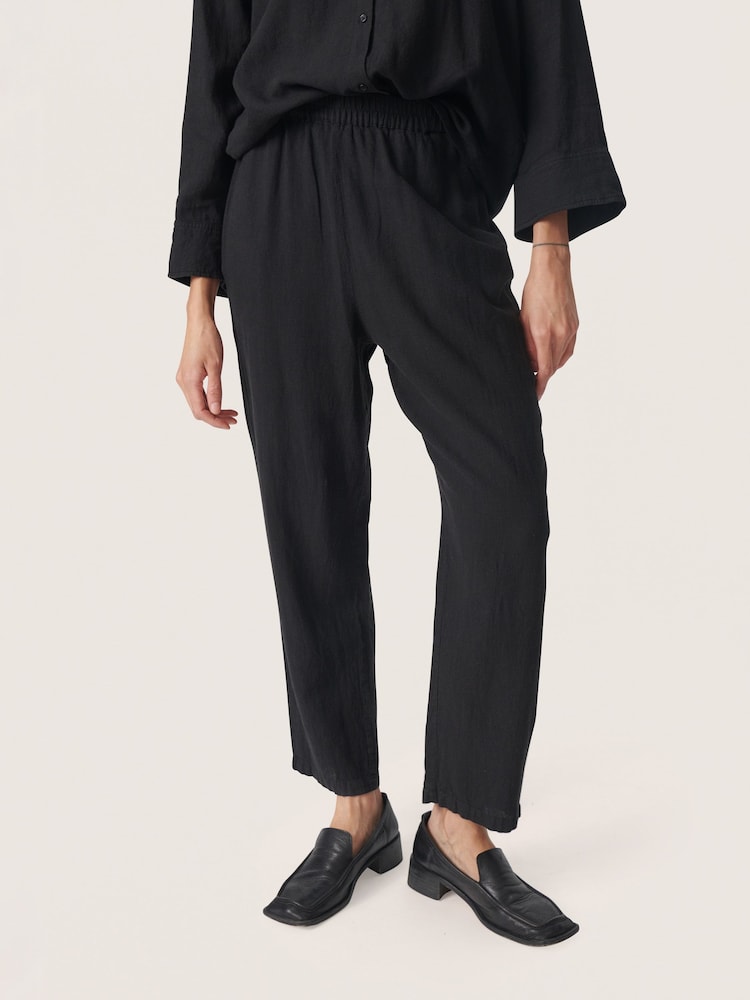 Soaked in Luxury Vinda Linen Blend Casual Cropped Length Black Trousers - Image 2 of 6