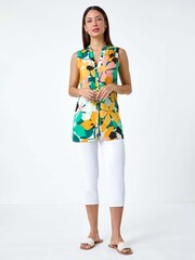 Roman Green Floral Print Sleeveless Button Blouse - Image 3 of 5