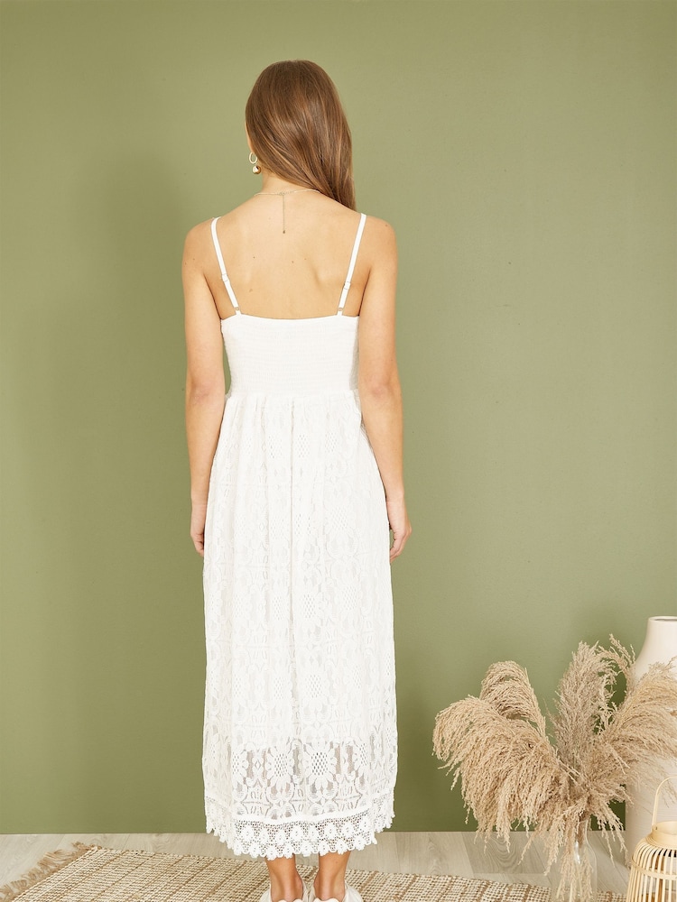 Yumi White Lace Midi Sundress With Tassel Tie and Ruched Back - Image 4 of 5